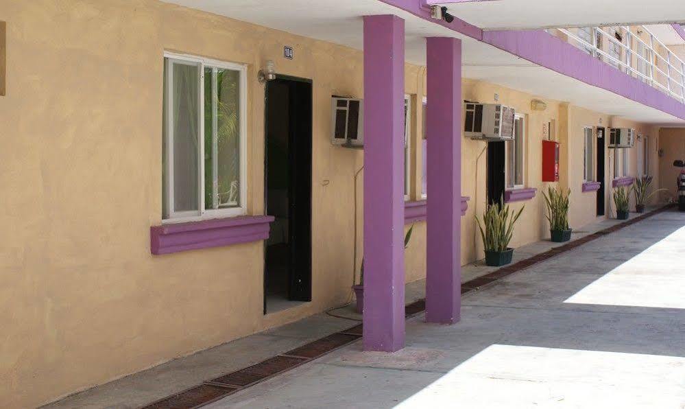 Hotel Hc Internacional Cancún Eksteriør billede